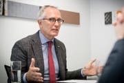 «Die Staatsanwaltschaft hat mich weder vorgeladen, noch befragt», sagt Anwalt Eugen Mätzler im Interview. (Bild: Ralph Ribi)