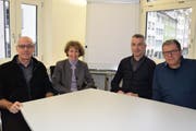 Sie sind sich einig, wie die Zukunft der Wiler Oberstufe aussehen soll: Von links Marco Büchli, Schulleiter Oberstufe Bronschhofen, Stadträtin Jutta Rössli, Vorsteherin des Departements für Bildung und Sport, Cäsar Camenzind, Schulleiter Oberstufe Sonnenhof, und Mathias Schlegel, Schulleiter Oberstufe Lindenhof. (Bild: Gianni Amstutz)