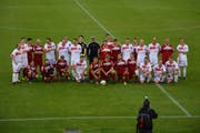 Beim obligaten Bild vor dem Anpfiff steht es noch 0 zu 0. (Bild: Mathias Frei)