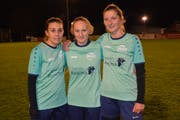 Manuela Beerli, Nicole Scherrer und Melanie Thalmann schossen die Tore beim Sieg gegen Linth-Schwanden (von links). (Bild: Beat Lanzendorfer)