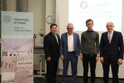 Vitalik Buterin (3. von links) mit Vertretern der Universität Basel. (Bild: PD)