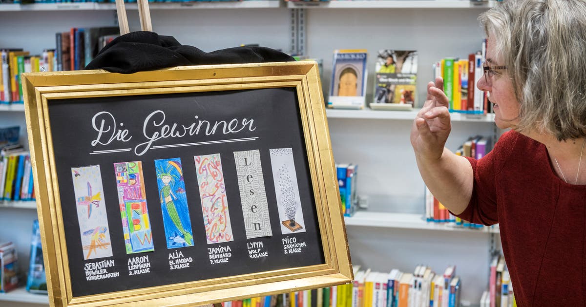Weinfelder Bibliothek hat eigene Lesezeichen: Gemalt haben sie Kinder | St.Galler Tagblatt - St.Galler Tagblatt
