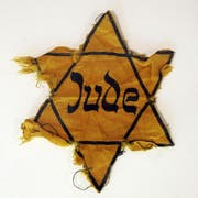 Ein gelber Judenstern, wie ihn Hingsts Grossmutter getragen haben soll. (Bild: AP)