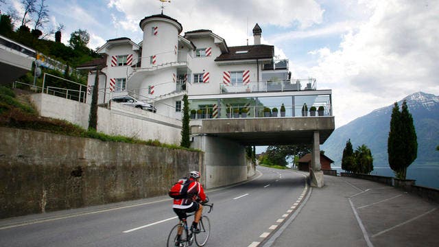 Reiche wohnen in Walchwil, Zug und Oberägeri | Luzerner ...