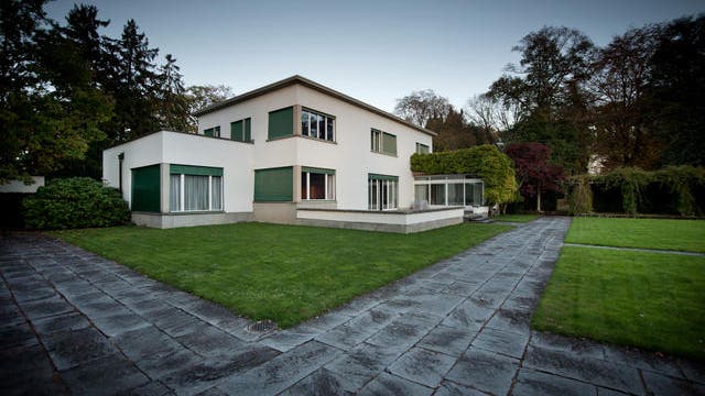 MOSKAU / HERTENSTEIN: Luzerner Regierung über Villa-Kauf ...