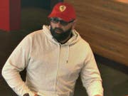 Bild des unbekannten Täters. (Screenshot Überwachungskamera/Luzerner Polizei)