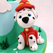 3D-Dalmatiner-Skulptur aus Marzipan auf einer Torte. (Bild: PD)