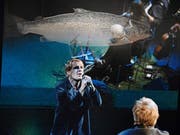 Daniel Rohr in «Der Lachs der Weisheit» am Rigiblick. (Bild: Toni Suter/T+T Fotografie)