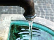 Trinkwasserbrunnen: Die Bevölkerung will reines Wasser ohne Fremdstoffe. (Bild: Nana do Carmo)
