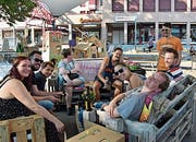 Die Sommerlounge kam bei den vielen Besuchern gut an. (Bild: PD)