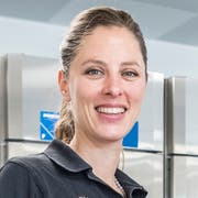 Laura Löw ist für die Administration, Verpackung und Kommunikation verantwortlich. (Bild: Andrea Stalder)