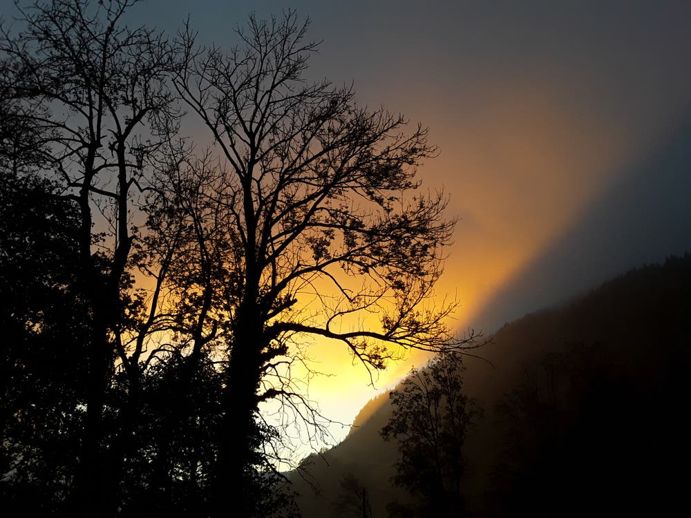 Herbstliche Abendstimmung, aufgenommen auf dem Brünigpass. (Bild: Bruno Ringgenberg, 21. Oktober 2018)
