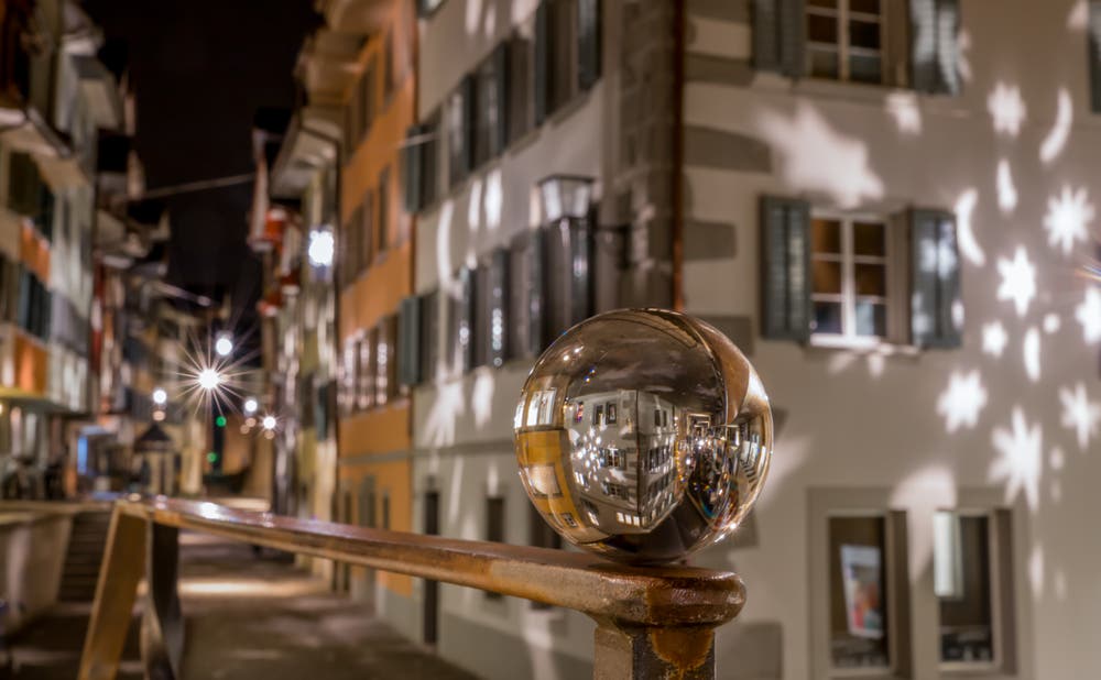 Adventsstimmung in der Zuger Altstadt (Bild: Daniel Hegglin (Zug, 13. Dezember 2018))