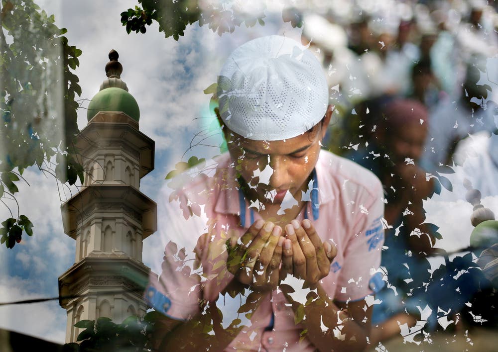 Ein indischer Moslem während dem Gebet am letzten Freitag des Fastenmonats Ramadan in der Tipu-Sultan-Moschee in Kalkutta. (Bild: Piyal Adhikary/EPA (Kalkutta, 8. Juni 2018))