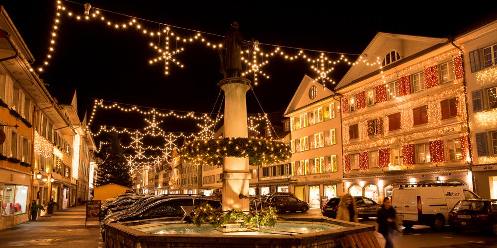 Lichterglanz im Städtli Willisau (Bild: Priska Ziswiler-Heller (Willisau, 4. Dezember 2018))