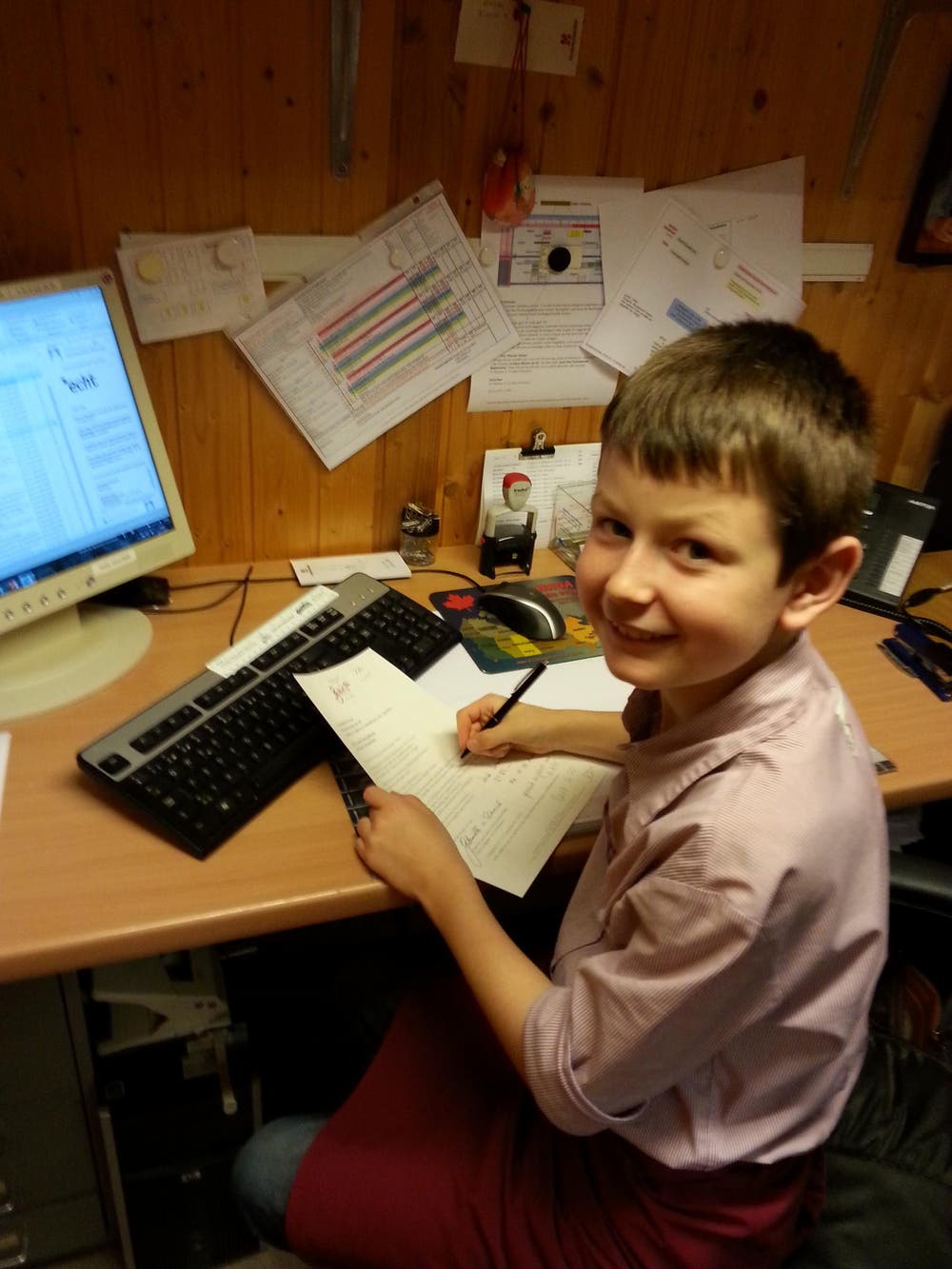 Jonas im Büro im Boutique Hotel Schlüssel (Bild: zvg)