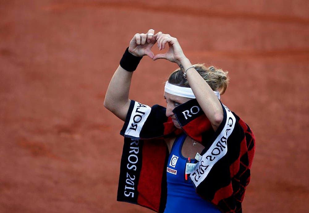 Das Märchen von Timea Bacsinszky geht zu Ende: Die 25-Jährige verliert im Halbfinal der French Open gegen Serena Williams 4:6, 6:3 und 0:6 (4. Juni). (Bild: EPA / Yoan Valat)