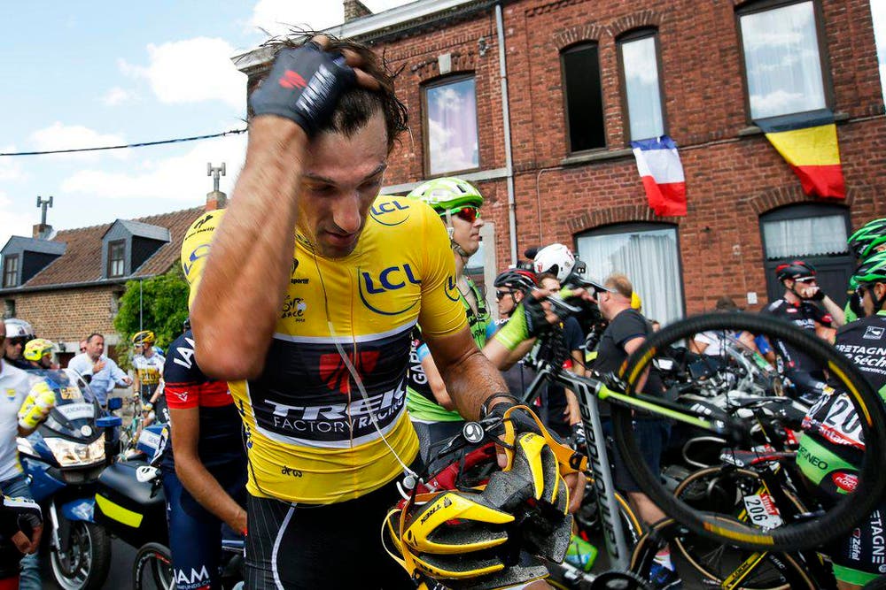 2015 ist nicht das Jahr von Fabian Cancellara: Sowohl die Tour de France als auch die Vuelta muss der Schweizer verletzungsbedingt aufgeben (6. Juli). (Bild: EPA / Yoan Valat)