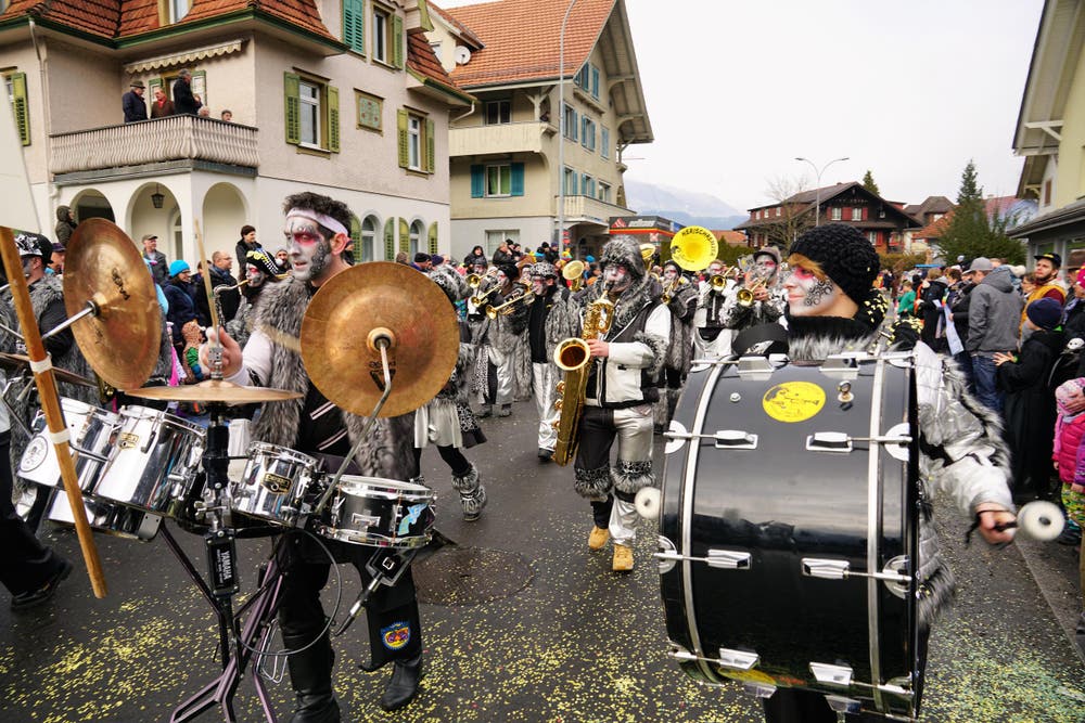 Die Herischrenzer Herisau waren zu Gast. (Bild: Romano Cuonz (Giswil, 11. Februar 2018))