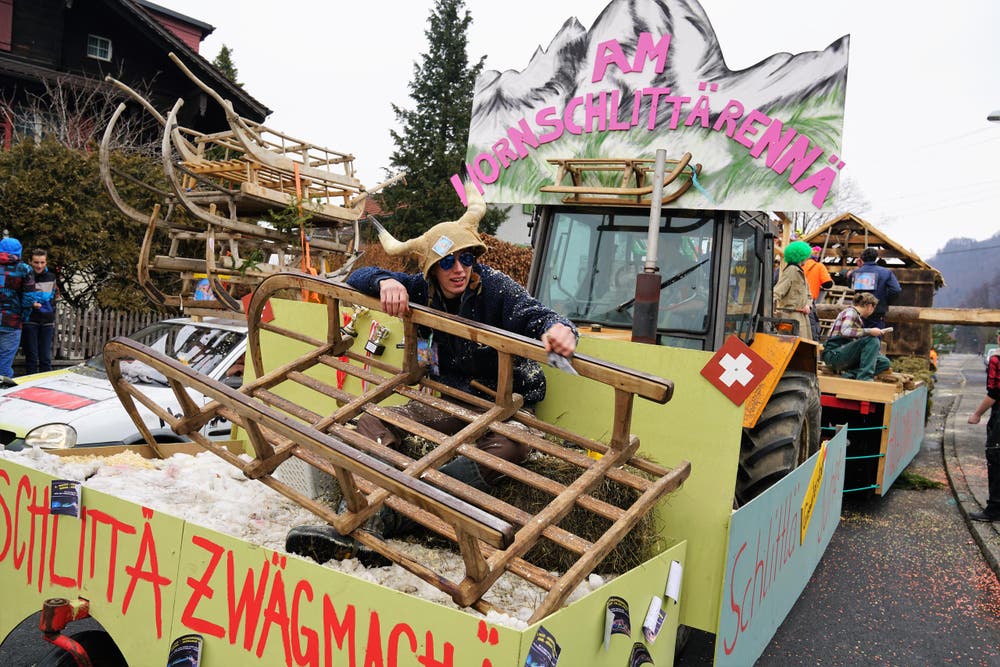 Hornschlitterennä Mörli Cholbefrässer (Bild: Romano Cuonz (Giswil, 11. Februar 2018))