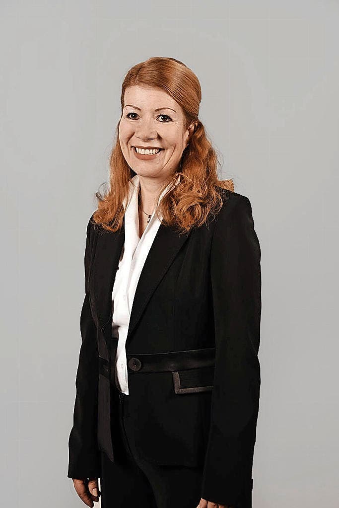 Petra Simmen SVP 1968 Drogistin seit 2008 (Bild: zvg)