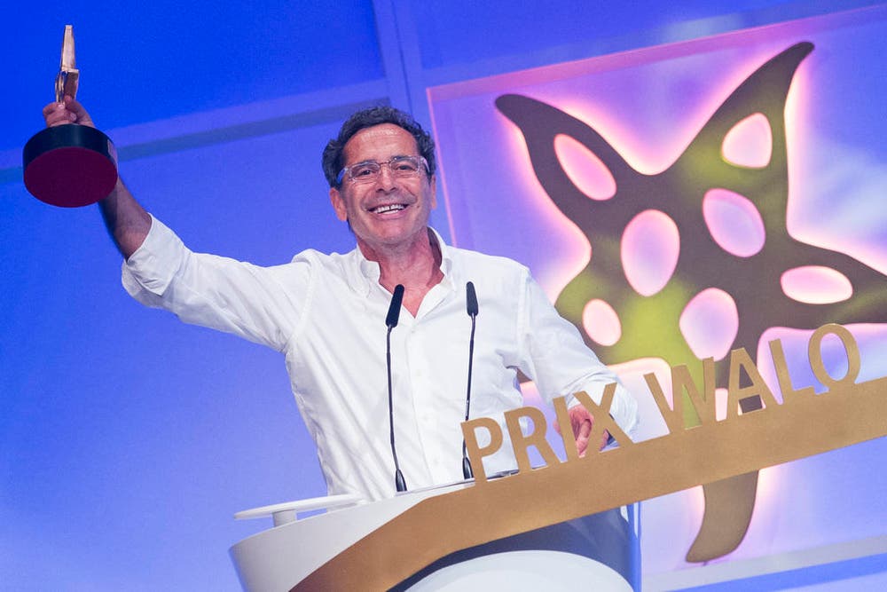 Der Journalist Roger Schawinski erhält den Prix Walo 2015 für sein Lebenswerk. (Bild: Keystone / Ennio Leanza)