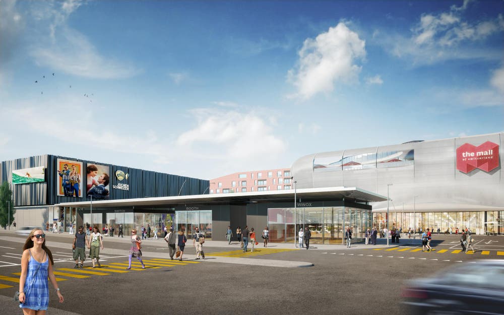 Swiss Shops vor der Mall (Bild: PD)