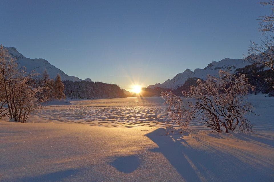 Platz 19 – 428 Gefällt mir: Silsersee im Engadin (5. Februar). (Bild: Leserin Michaela Sennhauser)
