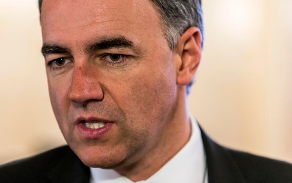Parteipräsident Christophe Darbellay (CVP) gibt ein Interview. (Bild: THOMAS HODEL)