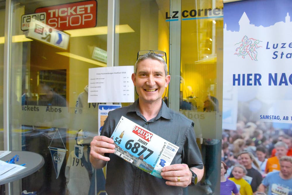 Jimmy Kiser, Neuenkirch, Startnummer 6877, zum 41. Stadtlauf: «Das ist ein Heimspiel für mich, es ist schon fast Pflicht, in Luzern zu starten.» (Bild: LZ)