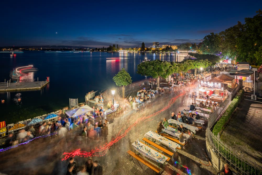 Die Seepromenade spätnachts. (Bild: Christian H. Hildebrand, 23. Juni 2018).