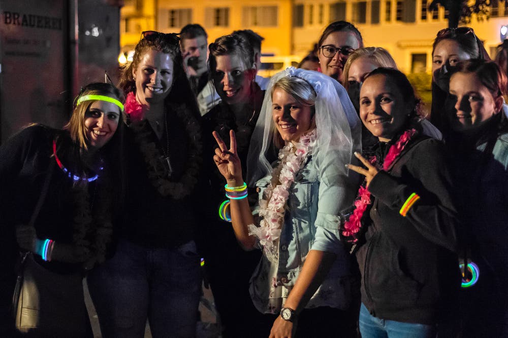Eine Gruppe Girls beim Polterbend (Bild: Christian H. Hildebrand, 23. Juni 2018).