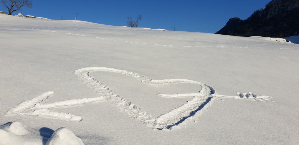 Amors Pfeil hat mitten ins Herz getroffen. (Bild: Rita Frei, Morschach, 19. Januar 2019)