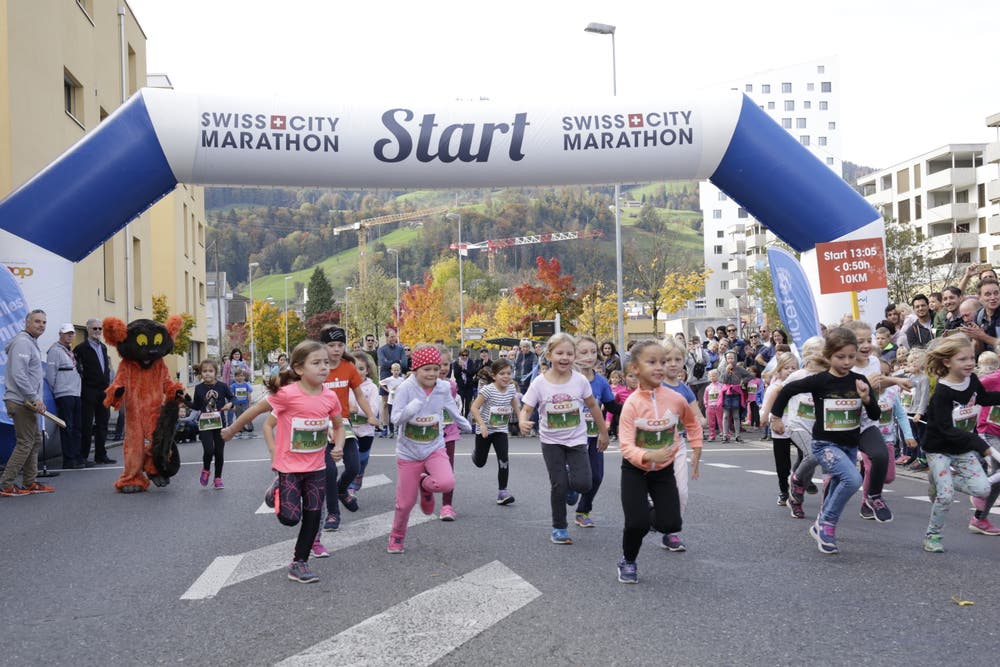 Start zum Maratholino. (Bild: Jakob Ineichen, Horw, 27. Oktober 2019)