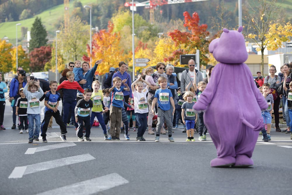Kurz vor dem Start zum Maratholino. (Bild: Jakob Ineichen, Horw, 27. Oktober 2019)