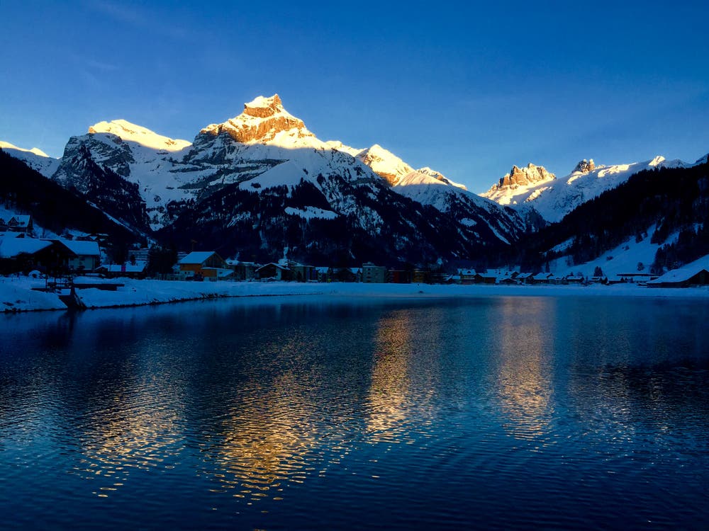 Tolle Abendstimmung in Engelberg. (Bild: Heidi Blum (Engelberg, 6. Februar 2019))