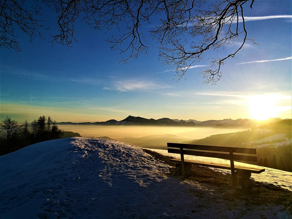 Sonnenaufgang mit Blick auf die Rigi. (Bild: Urs Gutfleisch, Holderchäppeli, 14. Februar 2019)