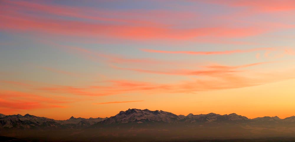 Der Pilatus im schönsten Abendrot. (Bild: Walter Buholzer, Horben, 14. Februar 2019)