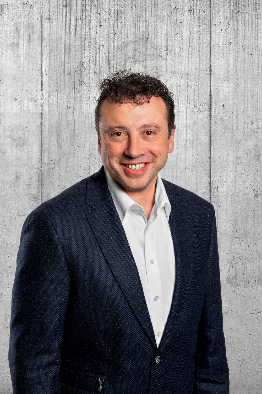 Gerardo Cicchetti, 51, Hochdorf.