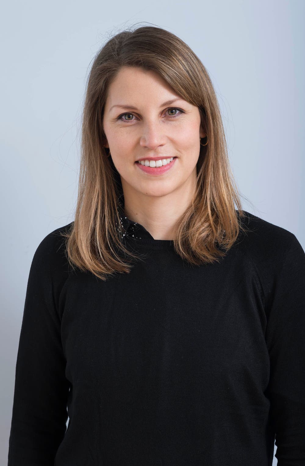 Julia Meier, 33.