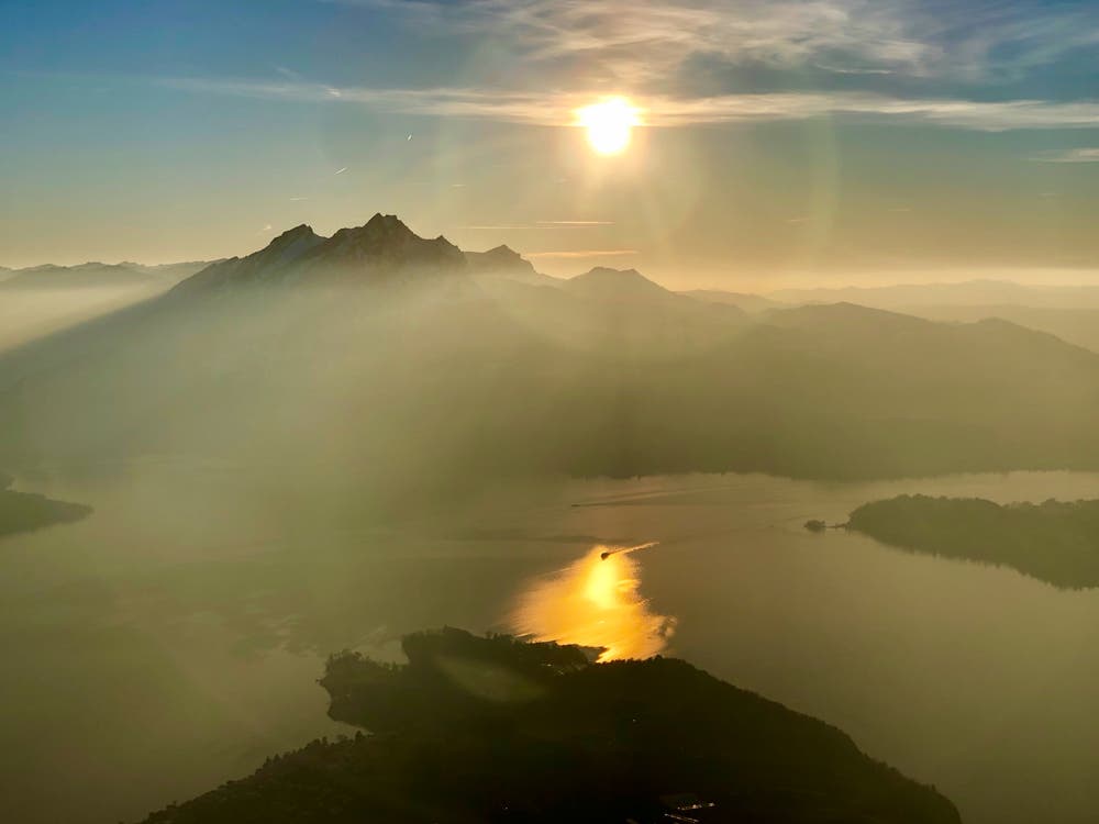 Sonnenuntergang auf Rigi Chränzeli. (Bild: Markus Brülhart, 25. Februar 2019)