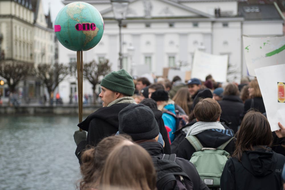 Demonstration gegen den Klimawandel in der Stadt Luzern. (Bild: Dominik Wunderli, Luzern, 15. März 2019)
