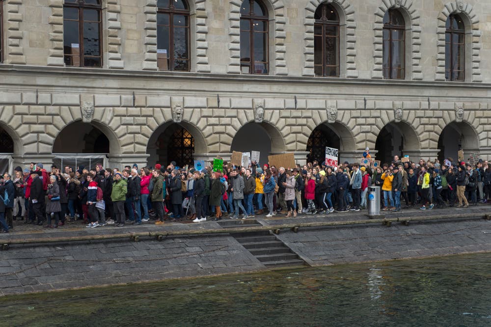 Demonstration gegen den Klimawandel in der Stadt Luzern. (Bild: Dominik Wunderli, Luzern, 15. März 2019)