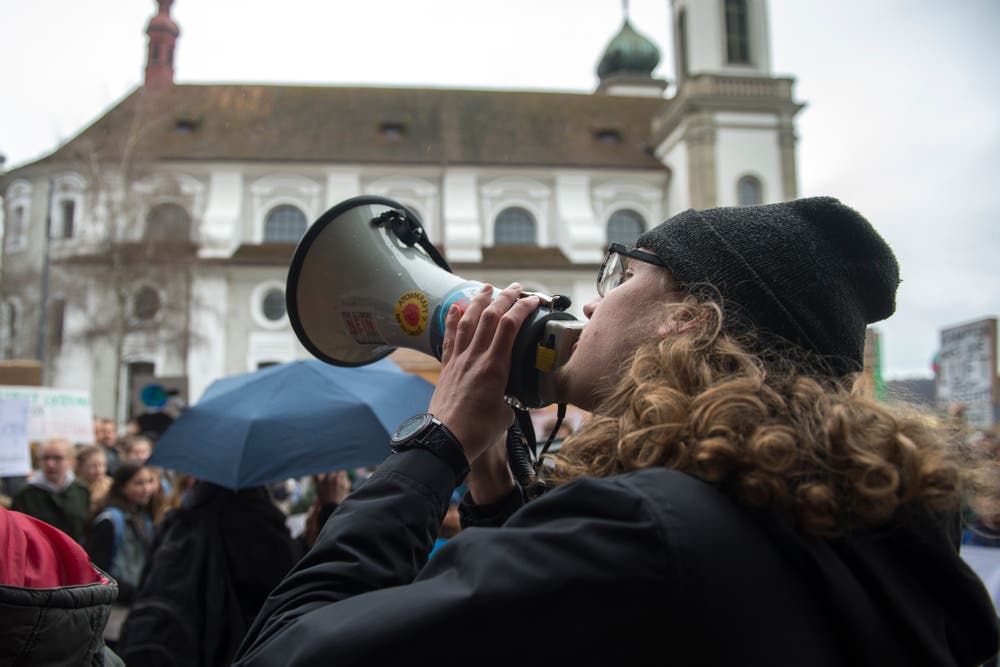 Demonstration gegen den Klimawandel in der Stadt Luzern. (Bild: Dominik Wunderli, Luzern, 15. März 2019)