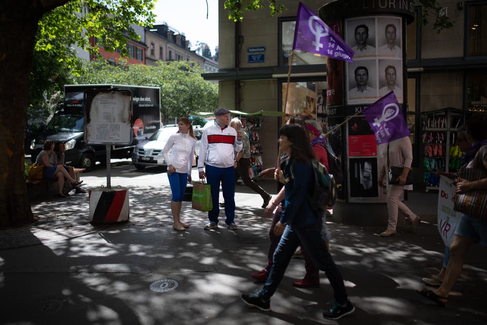 Frauenstreik in St.Gallen. (Bild: Benjamin Manser)