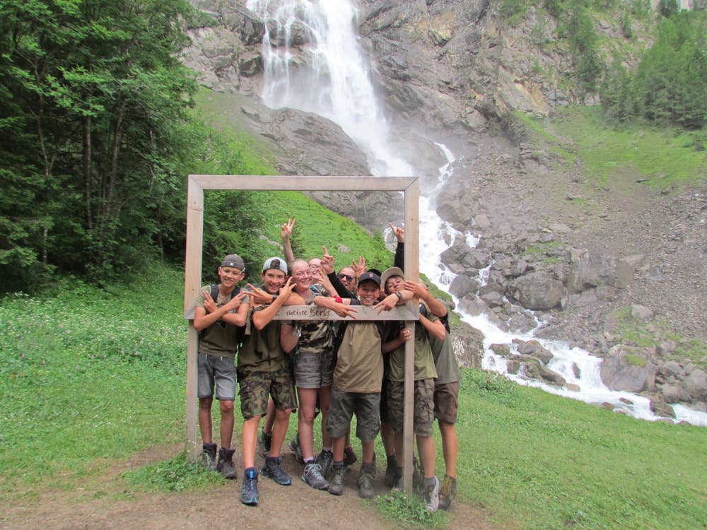 Schnappschuss auf der Anreise ins Survival Camp in Adelboden. Lagerbild: Sommerlager Lungern (7. Juli 2019)