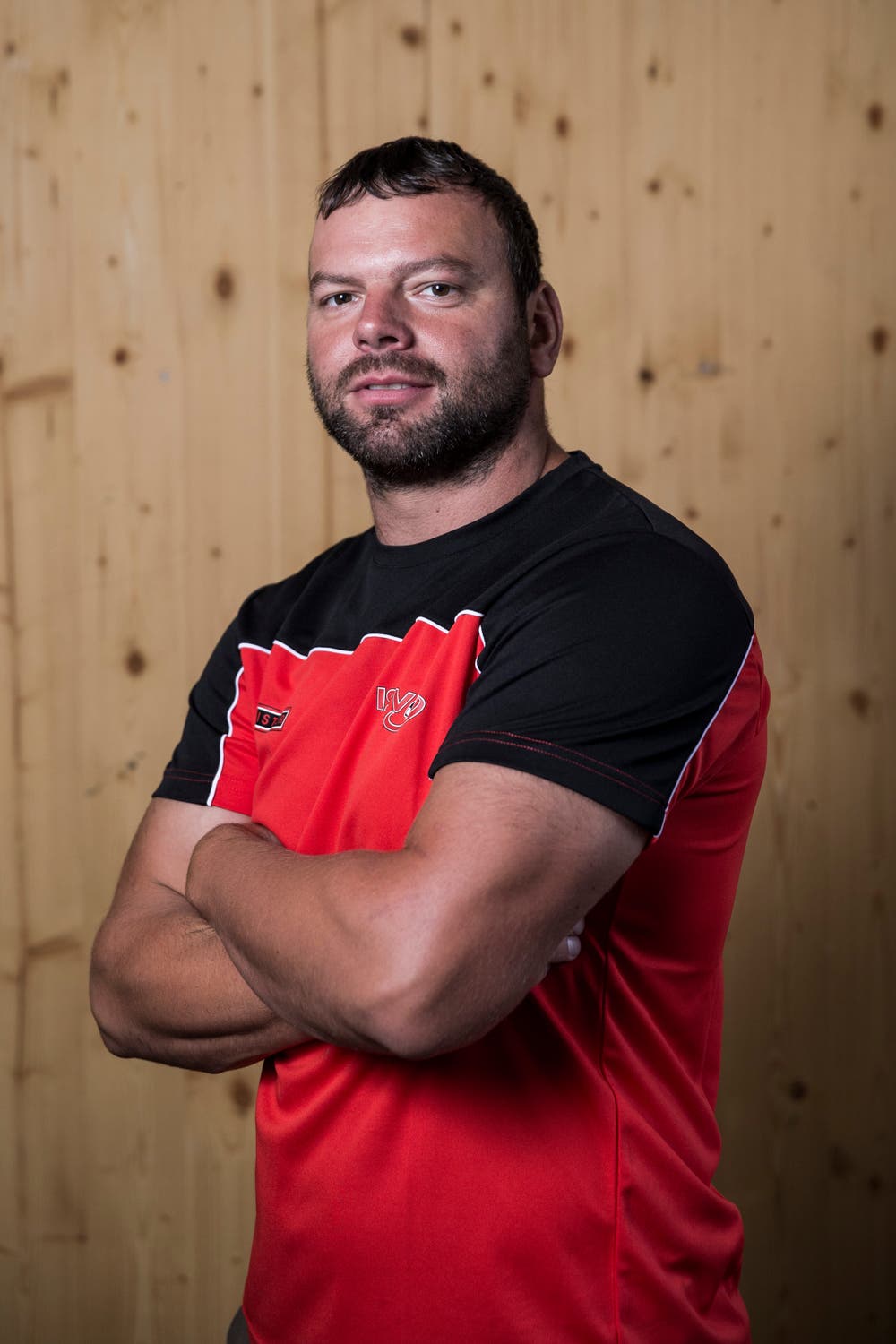 Stefan Gasser Geburtsdatum: 21. 3. 1986Wohnort: Alpnach DorfBeruf: Zimmermann Grösse/Gewicht: 188 cm/105 kgAnzahl Kränze: 37/1