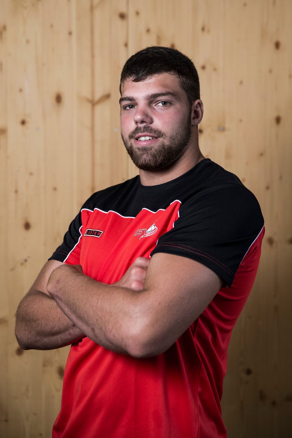 Jonas BurchGeburtsdatum: 21. 10. 1999Wohnort: StaldenBeruf: ForstwartGrösse/Gewicht: 192 cm/105 kgAnzahl Kränze: 4/2