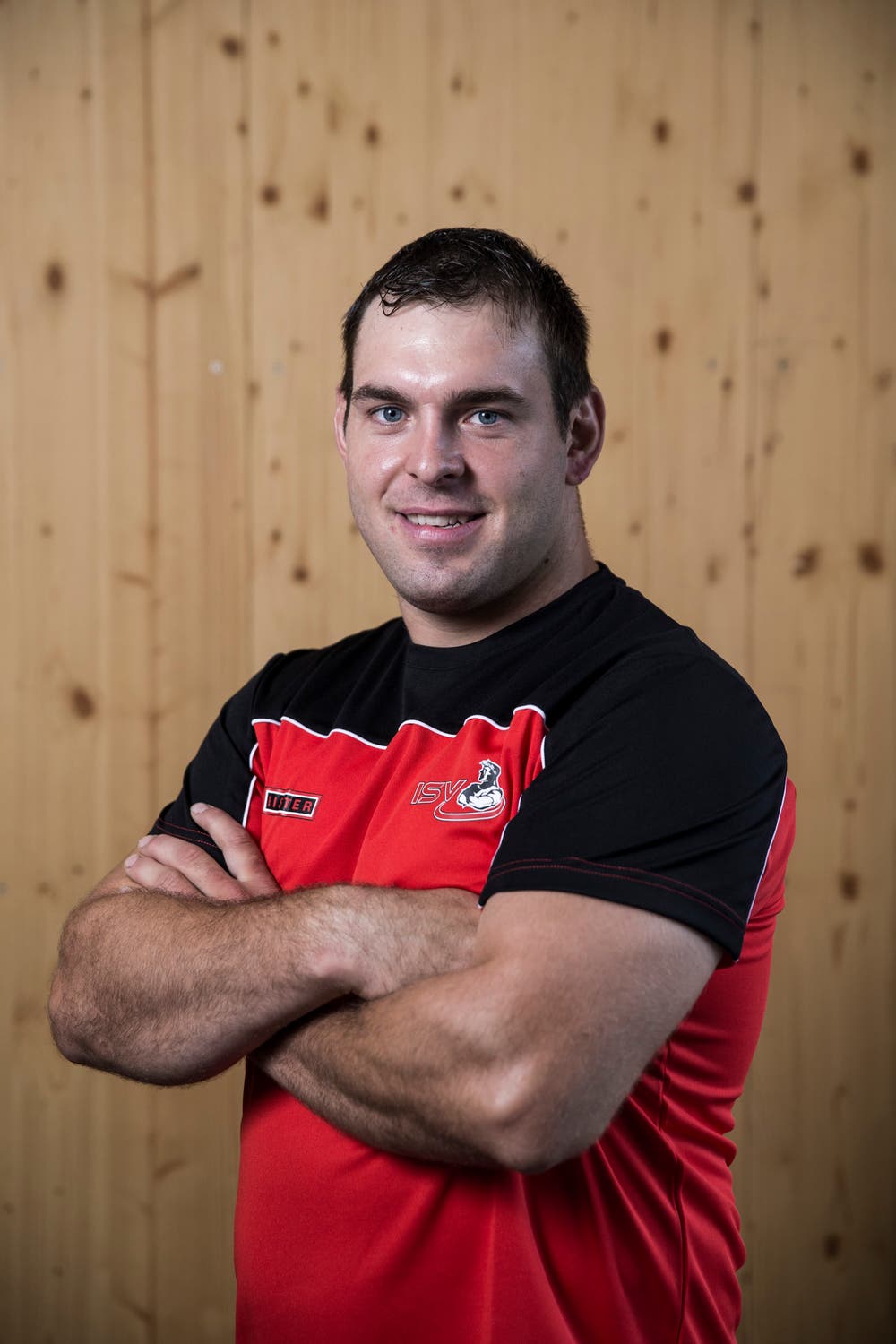 André Muff Geburtsdatum: 6. 7. 1991Wohnort: Rain Beruf: Meisterlandwirt Grösse/Gewicht: 180 cm/98 kg Anzahl Kränze: 5/1