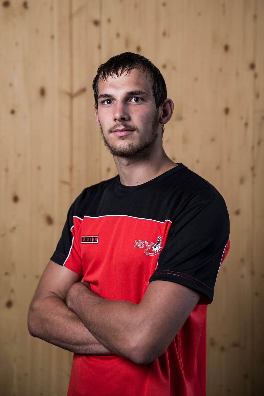Fabian ArnoldGeburtsdatum: 21. 10. 1995Wohnort: SchattdorfBeruf: AgrarhändlerGrösse/Gewicht: 188 cm/85 kgAnzahl Kränze: 3/1